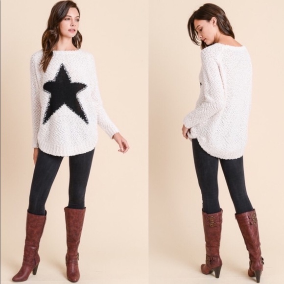 ‼️SALE‼️🔥LAST 1🔥⭐️⭐️ Star Fuzzy Sweater! - Picture 3 of 5